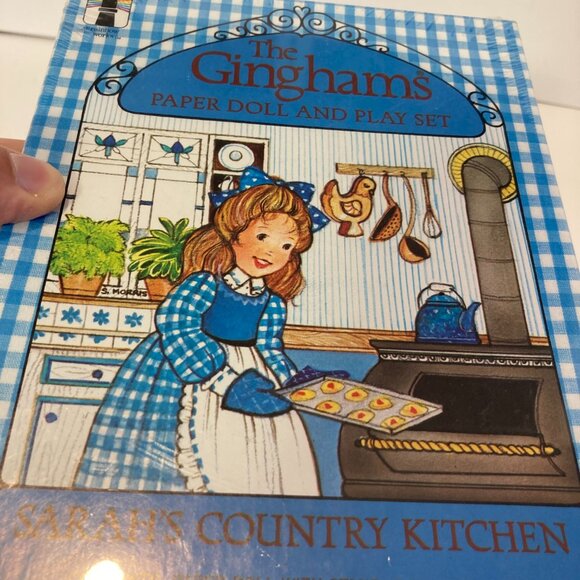 The Ginghams Paper Doll Box Set Sarah's Country Kitchen 1979 Factory Sealed - Picture 9 of 9
